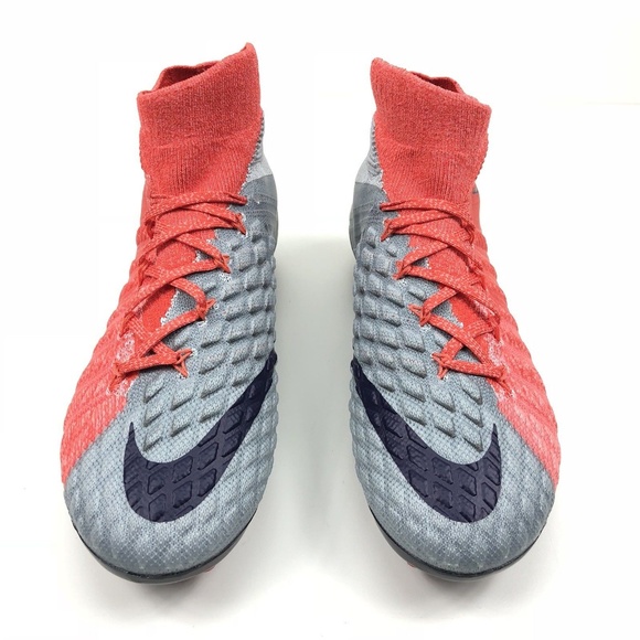 Nike Hypervenom Phantom AG Pro Women Soccer Cleat - Picture 2 of 8